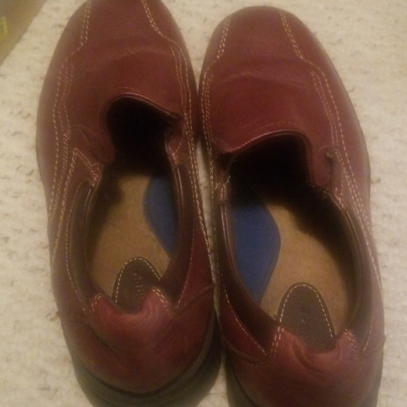 Shoes - Picture 3 of 3